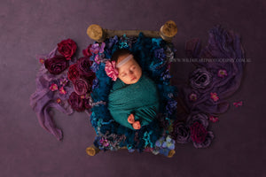 Earthside Newborn - Gold